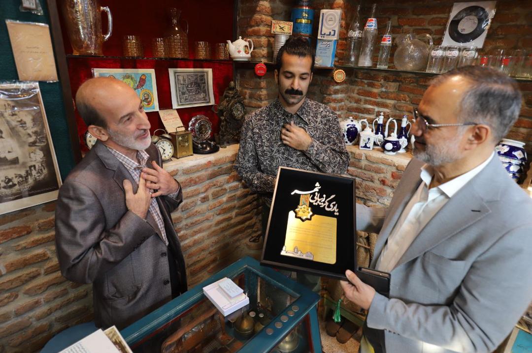 حضور میدانی دکتر - ۱